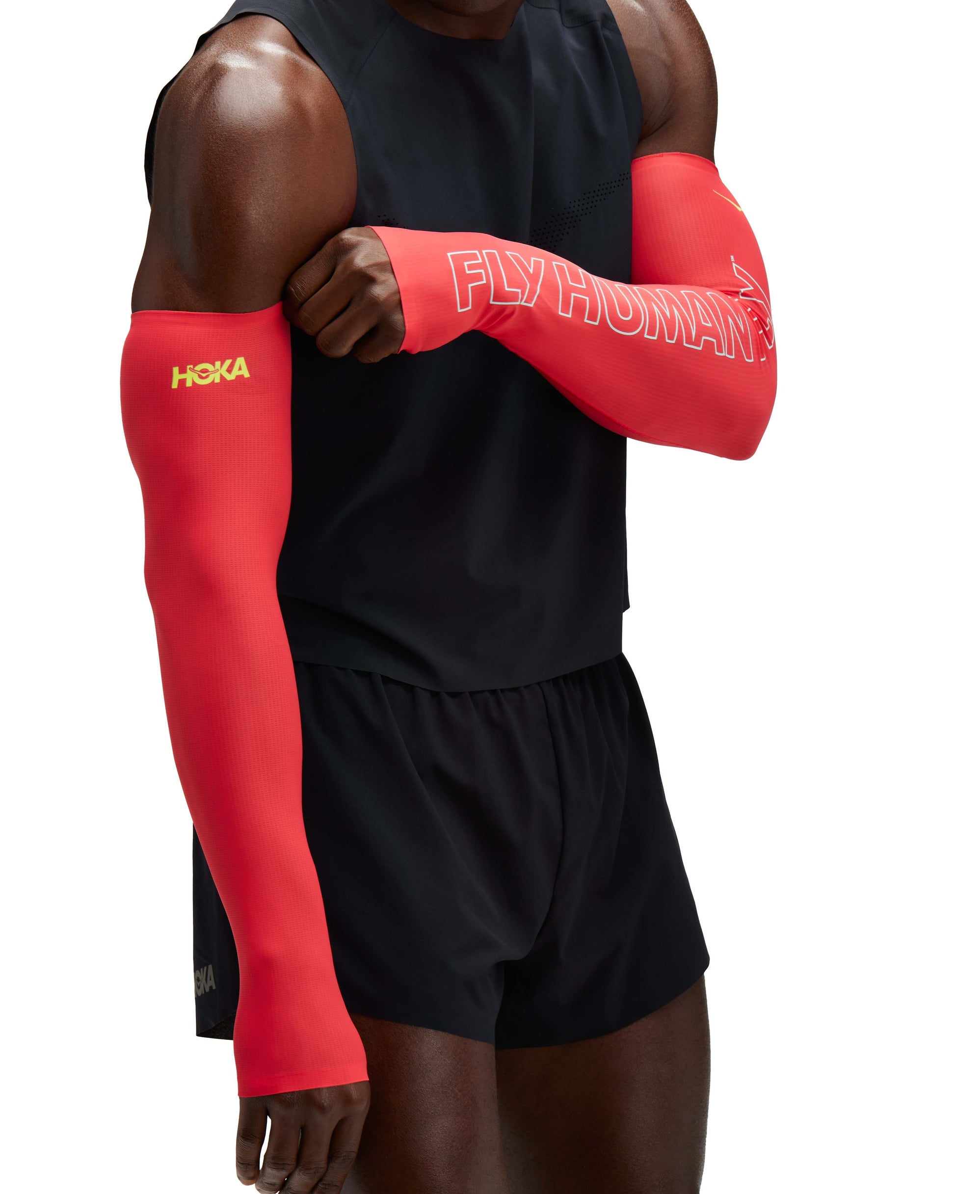 U AIROLITE ARM SLEEVES – שרוולי ידיים אירולייט לריצה